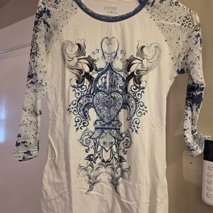 Piper & Blue Artistic Graphic Raglan Tee